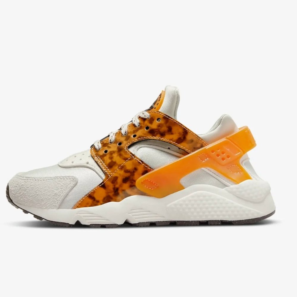 New Nike Air Huarache Tortoise Shell Size 11.5 Womens(Men's size 10) DQ9317-001.
